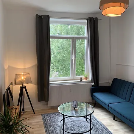 Helle Freude! Modern In Location