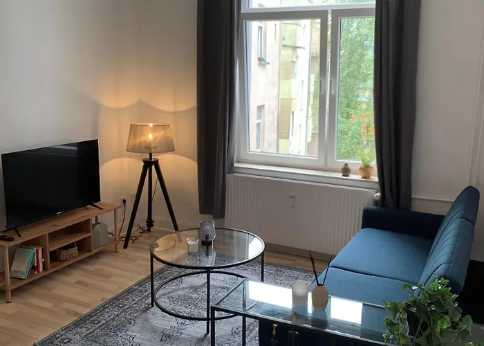 Helle Freude! Modern In Location * 노이뮌스터