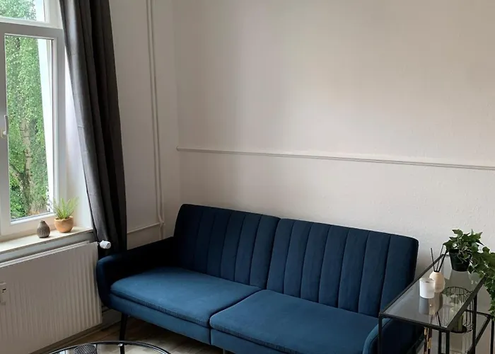 Helle Freude! Modern In Location